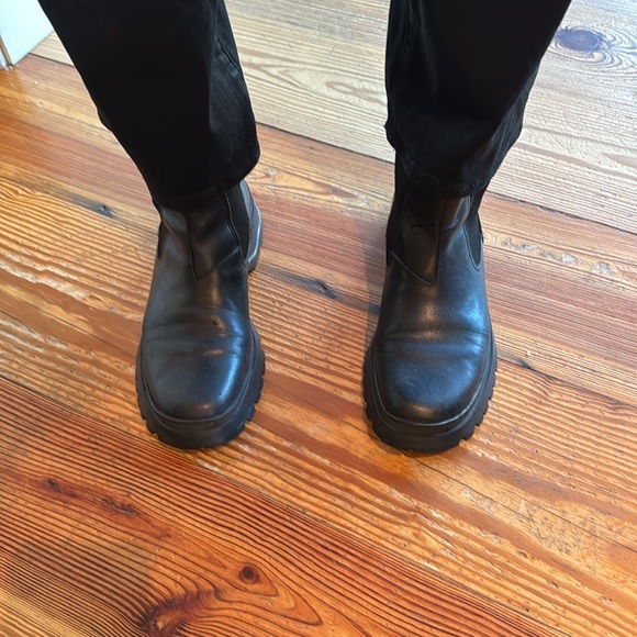 Prada Boot - Picture 14 of 14